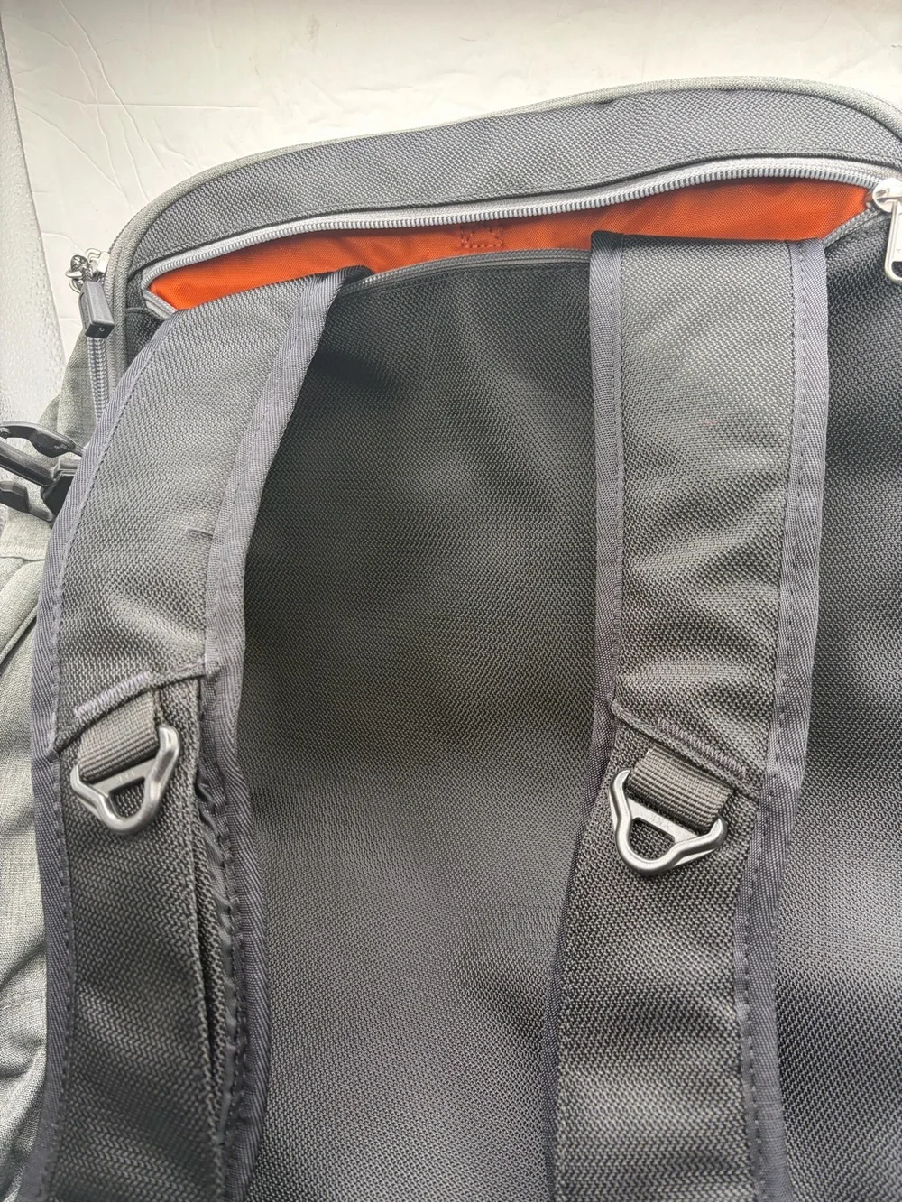 EBags Mother Lode Gray Expandable Convertible Backpack Multi Pocket Orange Lin